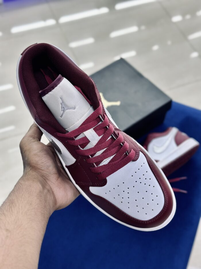 Air Jordan 1 Low Bordeaux Red - Image 3