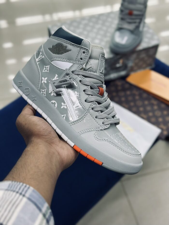 Louis Vuitton X Air Jordan- 1 High Retro 1:1 - Image 2