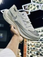 Nike ZoomX Vaporfly Next% 2 'White Metallic Silver'