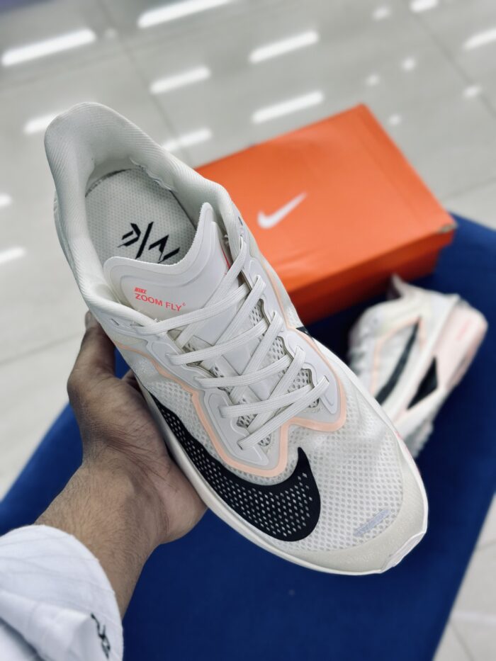 Nike ZoomFly 6 Pale Ivory Crimson Tint - Image 3