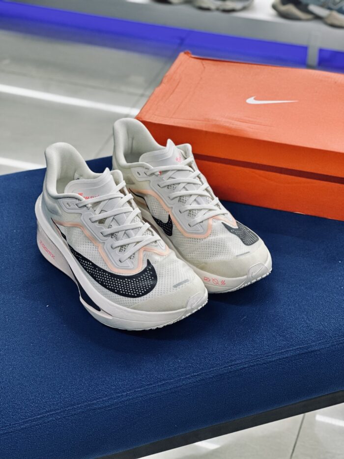 Nike ZoomFly 6 Pale Ivory Crimson Tint - Image 6