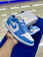 Air Jordan 1 Low University Blue (UNC)