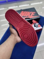 Air Jordan 1 High Retro Chicago - Image 4