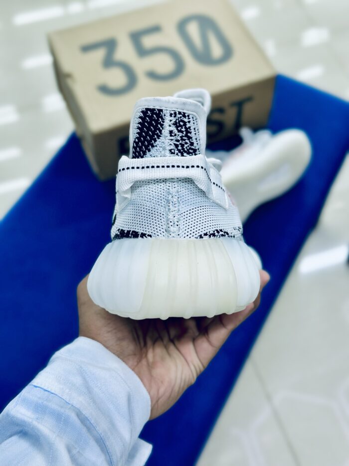 Adidas Yezzy boost 350 V2 Zebray - Image 4