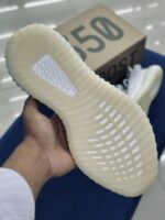 Adidas Yezzy Boost 350 Triple White - Image 5