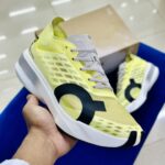 On Cloud Cloudboom Strike Yellow RNCSY