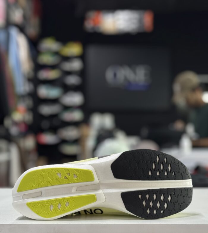 On Cloud Cloudboom Strike Yellow RNCSY(Mirror Copy-1:1) - Image 6