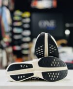 On Cloud Cloudboom strike Black White (Mirror Copy-1:1) - Image 4