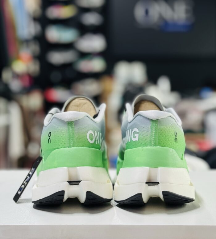 On Running Cloudboom Max Honeydrew Lilac(Mirror Copy-1:1) - Image 3