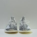 Adidas Yezzy boost 350 V2 Zebray(Mirror Copy-1:1) - Image 4
