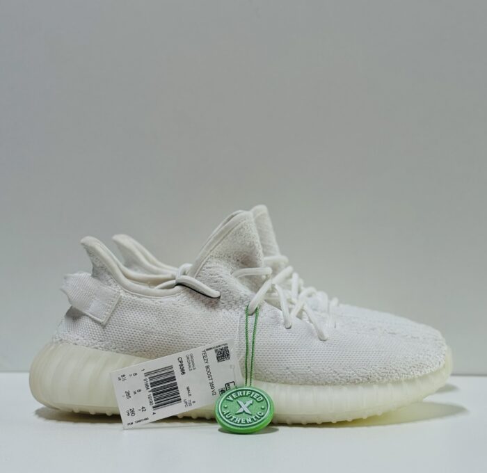 Adidas Yezzy Boost 350 Triple White (Mirror Cooy-1:1) - Image 2