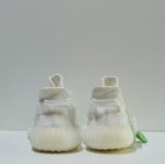 Adidas Yezzy Boost 350 Triple White (Mirror Cooy-1:1) - Image 3