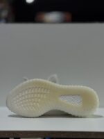 Adidas Yezzy Boost 350 Triple White (Mirror Cooy-1:1) - Image 5