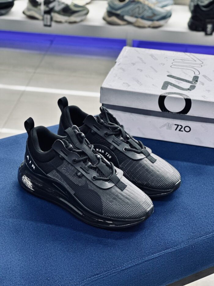 Nike Air Max 720 Black - Image 6