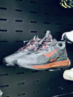 Air Max 720 Black/Rad - Image 3