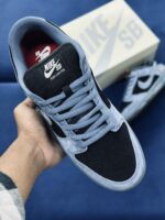 Nike SB Dunk Low Supreme 94 Ocean Fog - Image 2