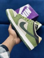 Yuto Horigome x Nike SB Dunk Low Matcha - Image 4