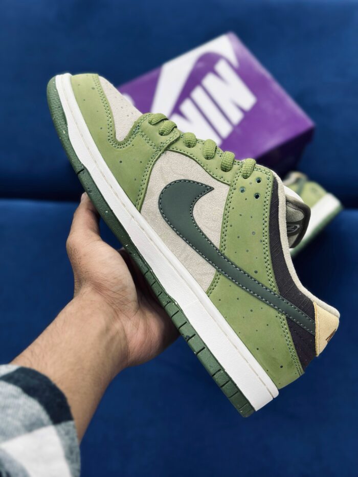 Yuto Horigome x Nike SB Dunk Low Matcha - Image 4