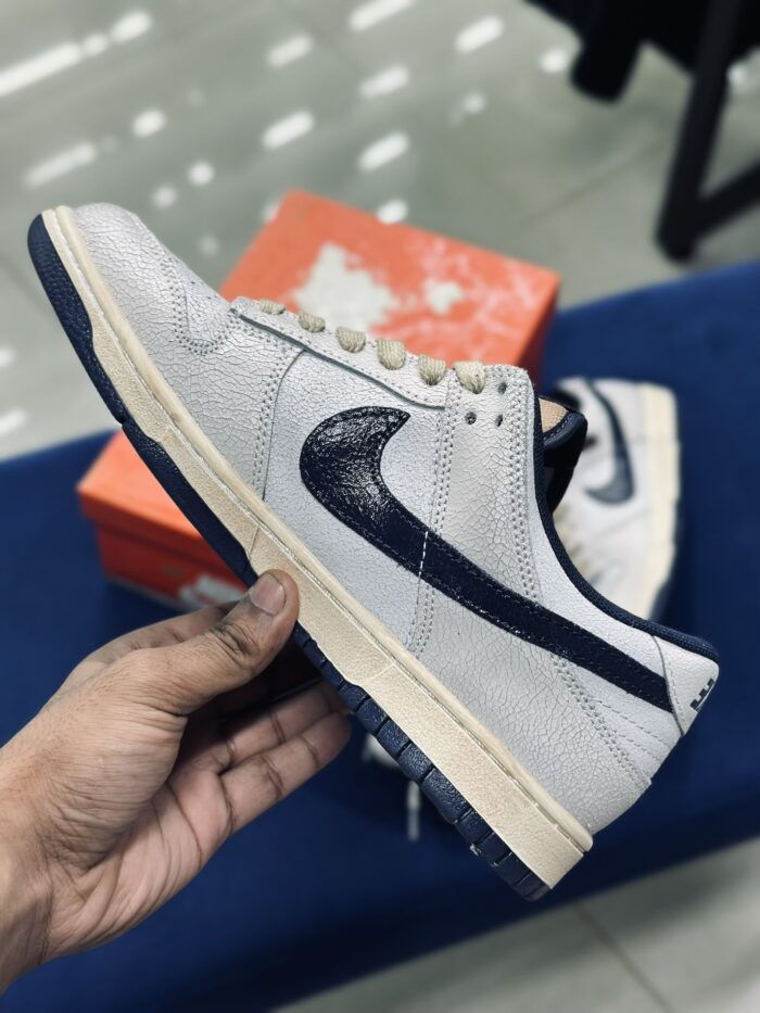 Dunk Low X Stranger Things Phantom and Midnight Navy - Image 3