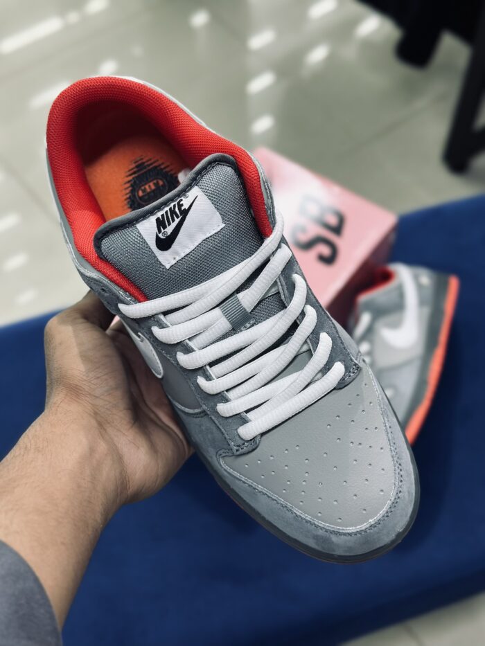 Nike SB Dunk Low Staple NYC Pigeon - Image 3