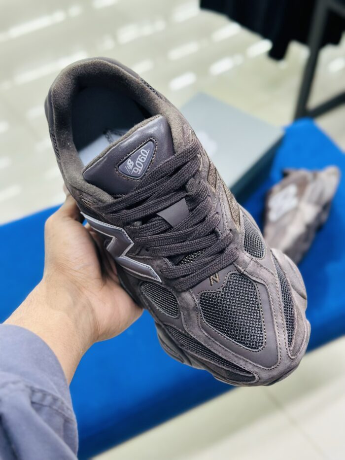 New Balance 9060 Chocolate - Image 4