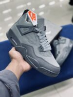 Air Jordan 4 SE Wet Cement