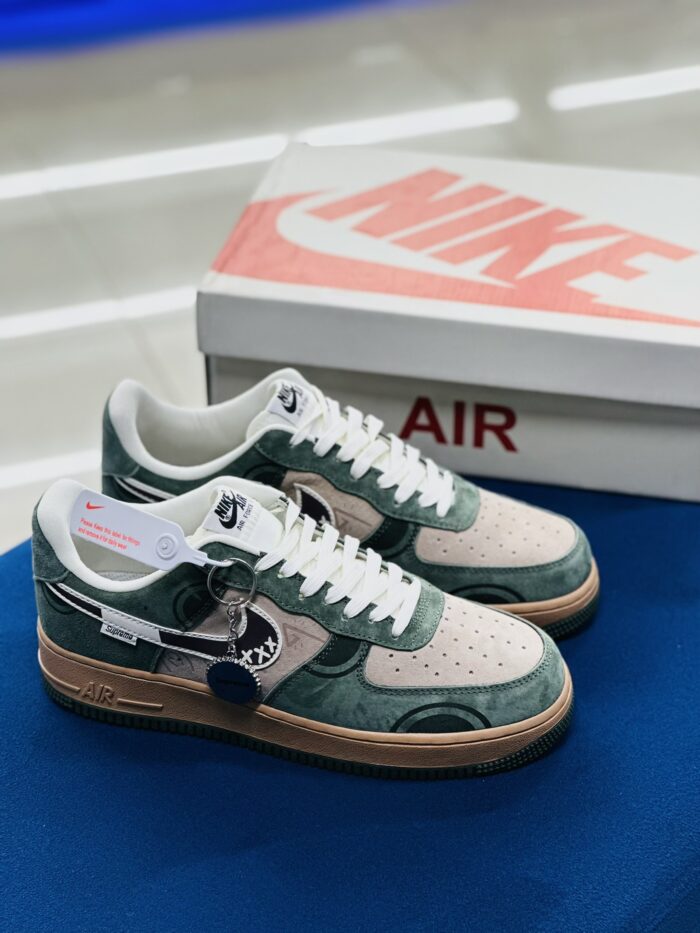 Supreme X Nike Air Force 1 Low Green - Image 6