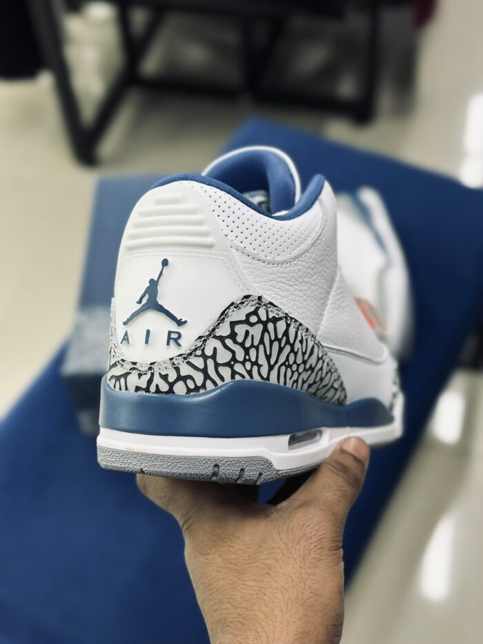 Air Jordan 3 True Blue and Copper - Image 6