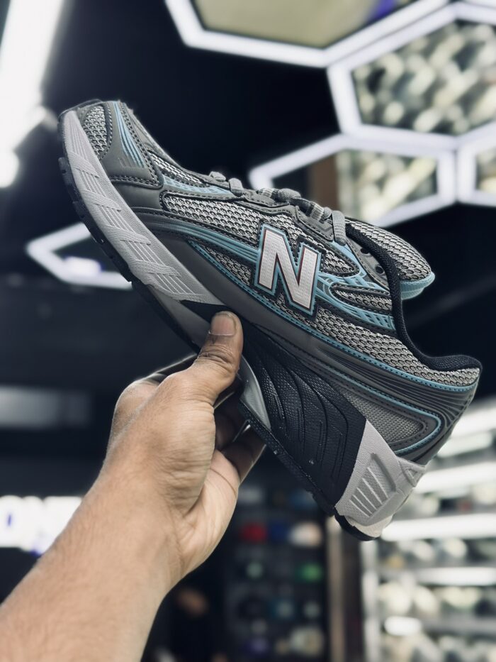 New Balance 740 Grey Blue - Image 2