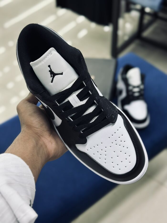 Air Jordan-1 Low Panda - Image 2