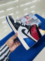 Fragment x Union LA x Air Jordan 1 High OG - Image 2