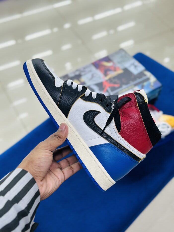 Fragment x Union LA x Air Jordan 1 High OG - Image 2
