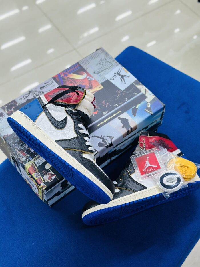 Fragment x Union LA x Air Jordan 1 High OG - Image 6