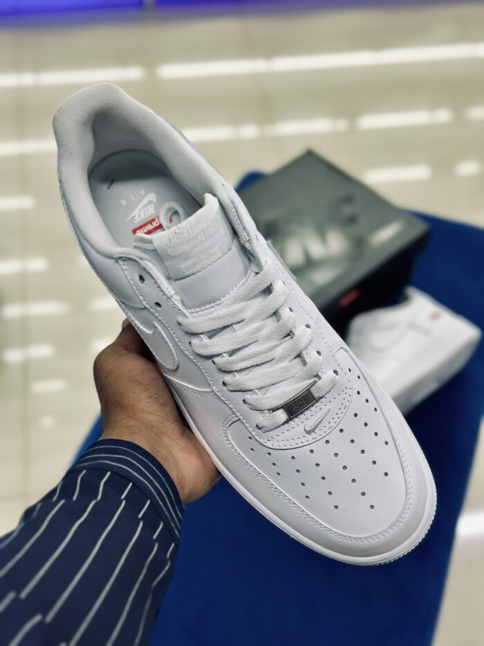 Air Force-1 Low X Supreme - Image 3