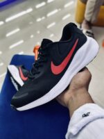 Nike Revolution-7 Black