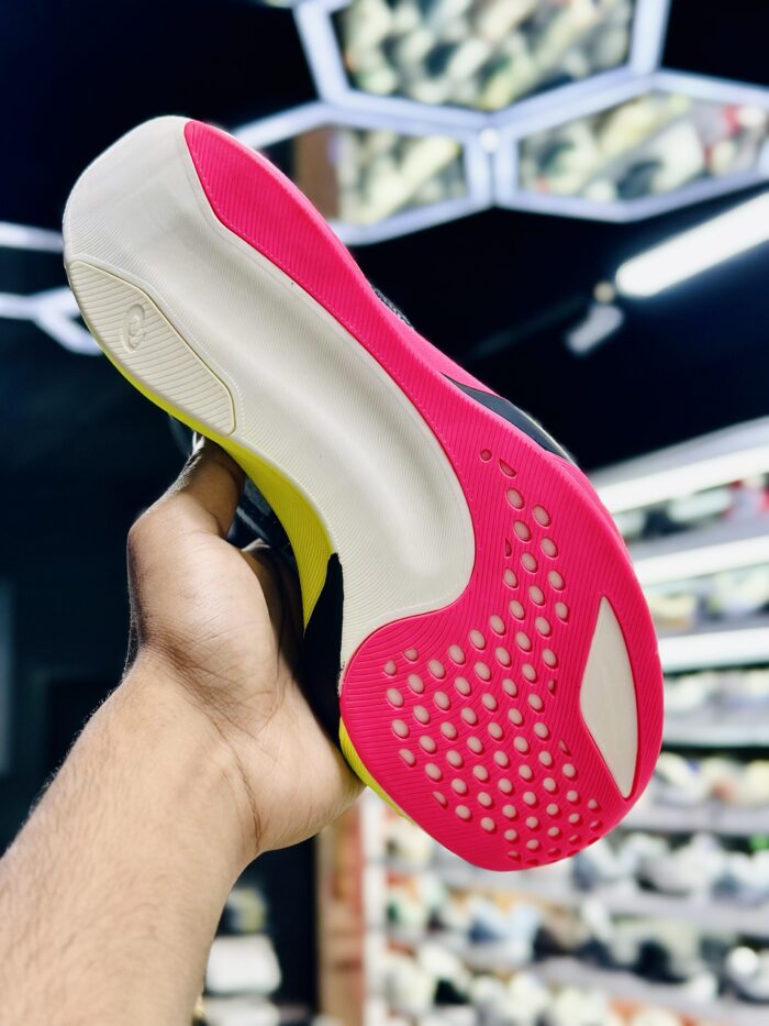ASICS Metaspeed Sky Diva Pink - Image 3