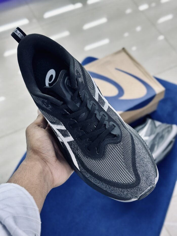 ASICS Superblast 2 Black - Image 3