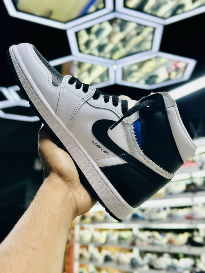 Fragment x Union LA x Air Jordan 1 High OG Black White - Image 2