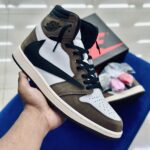 Air Jordan 1 Retro High OG SP - Travis Scott Mocha