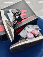 Air Jordan 1 Retro High OG SP - Travis Scott Mocha - Image 6