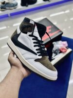 Travis Scott x Air Jordan 1 Retro High OG 'Reverse Mocha'