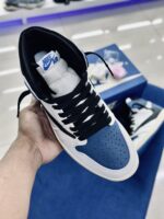 Air Jordan 1 High X Travis Scott X Fragment - Image 3