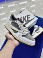 Air Jordan 1 Low x Travis Scott OG “Reverse Mocha”