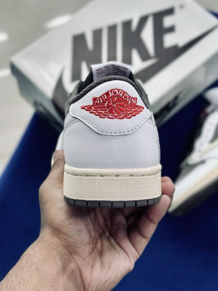 Air Jordan 1 Low x Travis Scott OG “Reverse Mocha” - Image 5