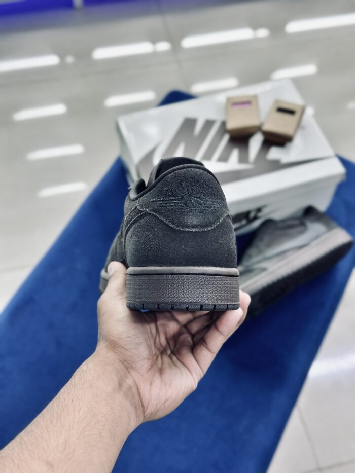 Air Jordan 1 Low X Travis Scott Velvet Brown and Dark Mocha - Image 5
