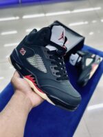 Air Jordan 5 Gore-Tex