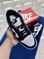 Nike Dunk Low Panda - Image 3