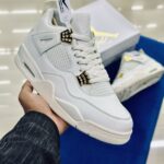 Air Jordan 4 Retro Metallic Gold
