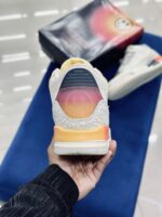 Air Jordan 3 Retro SP J Balvin Medellín Sunset - Image 5
