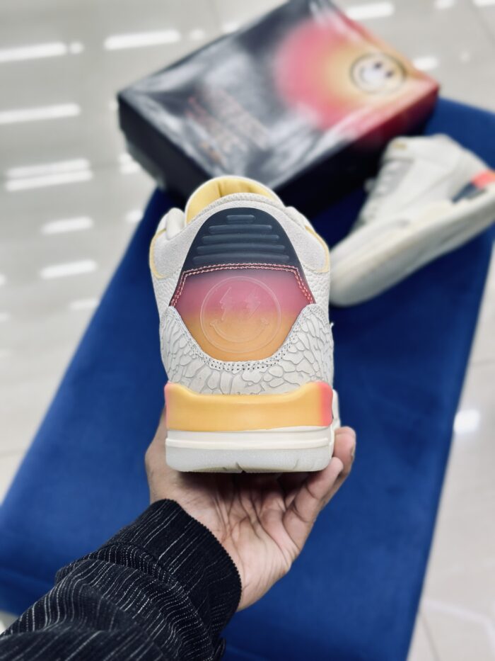 Air Jordan 3 Retro SP J Balvin Medellín Sunset - Image 5